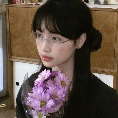 金发大个子